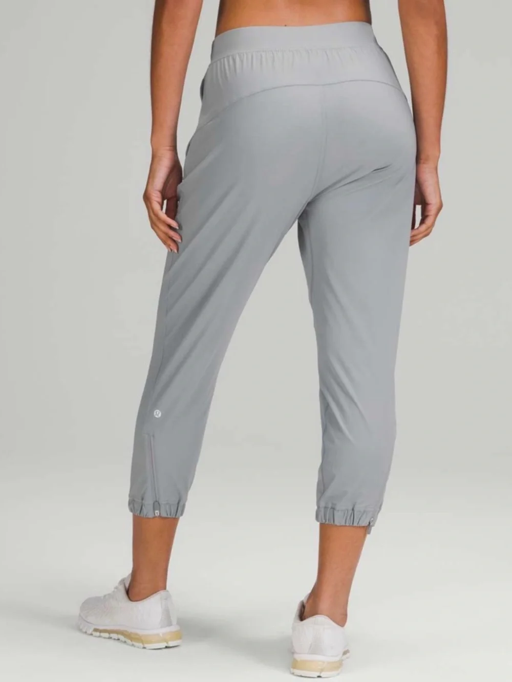 Lululemon Adapted State High-Rise Jogger Crop Pant in Rhino Grey Size 14 NWT - Picture 8 of 9